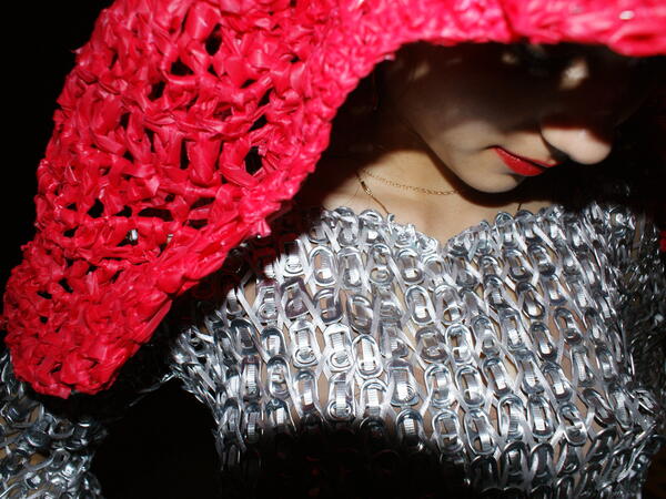 MaanaJunkKouture